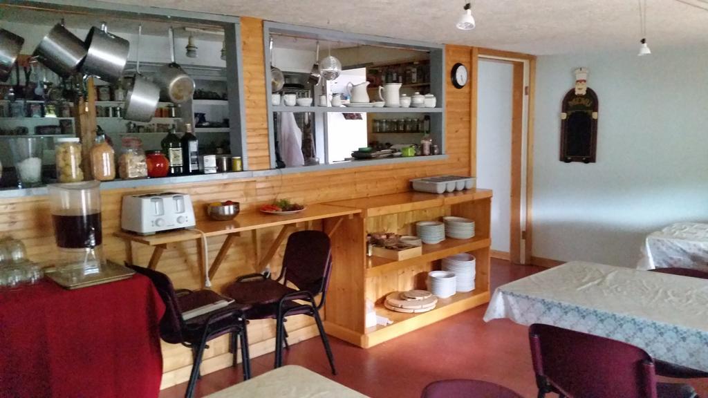 Yellow Dog Lodge, Inc. Yellowknife Esterno foto
