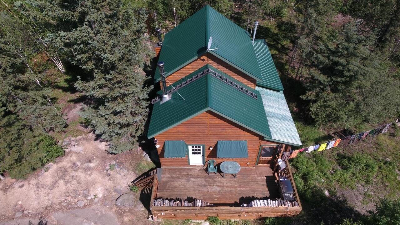 Yellow Dog Lodge, Inc. Yellowknife Esterno foto